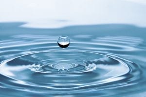 drops-of-water-[dryenyoon.com]