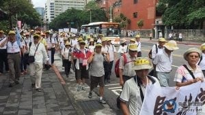 反污名、要尊严 93台湾军人节大游行17